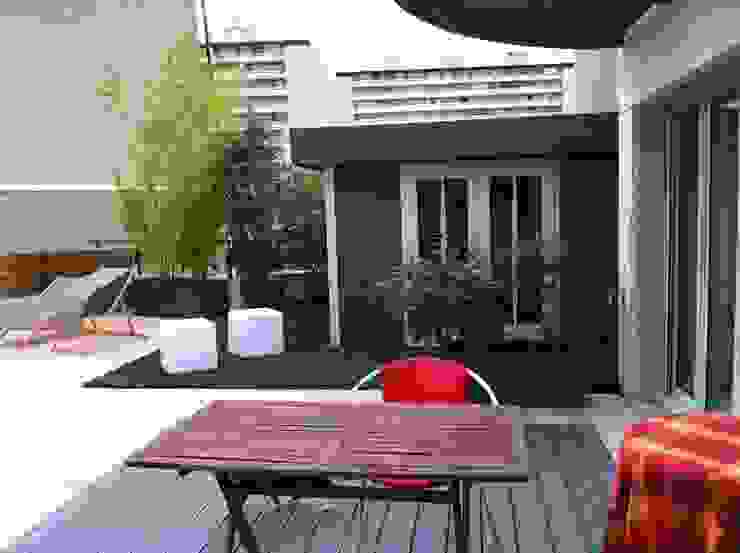 Scènes d'extérieur Balcone, Veranda & Terrazza in stile moderno
