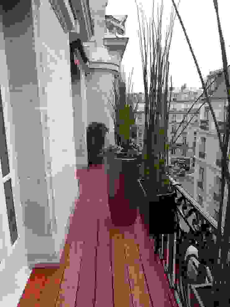 Scènes d'extérieur Balcone, Veranda & Terrazza in stile moderno