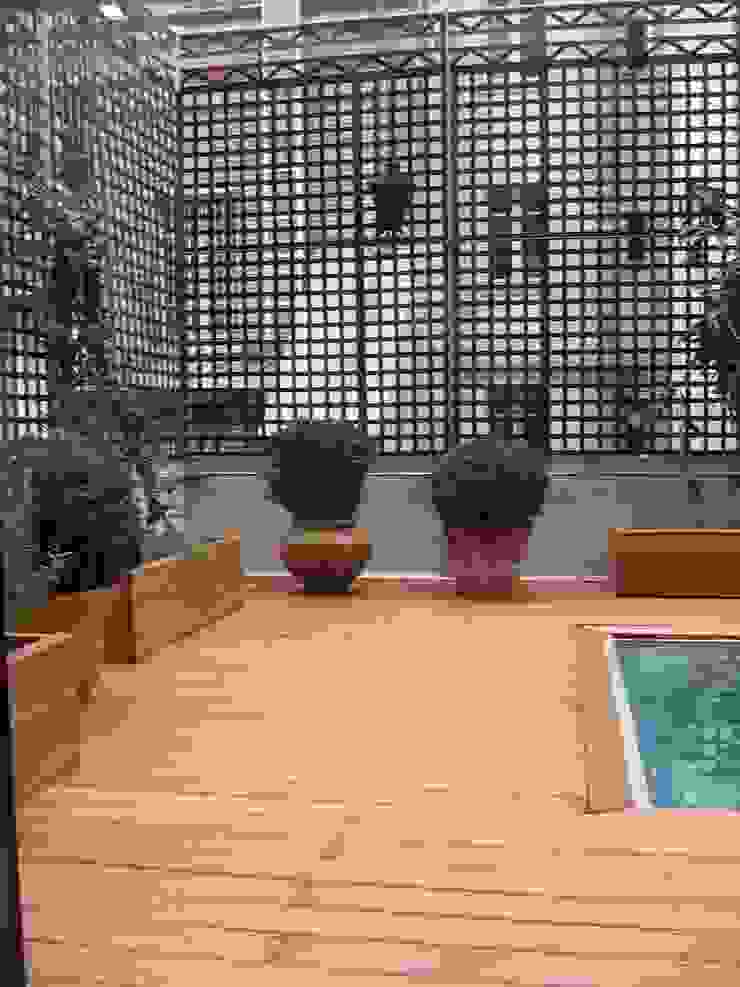 Scènes d'extérieur Balcone, Veranda & Terrazza in stile moderno