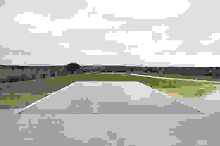 atelier B-L Piscinas de estilo minimalista