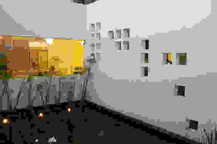Moderne huizen van Arquimia Arquitectos Modern