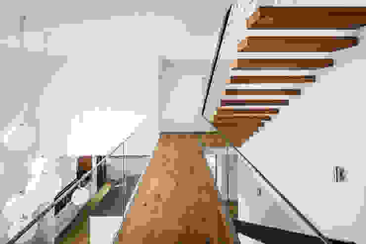 Corneille Uedingslohmann Architekten Коридор