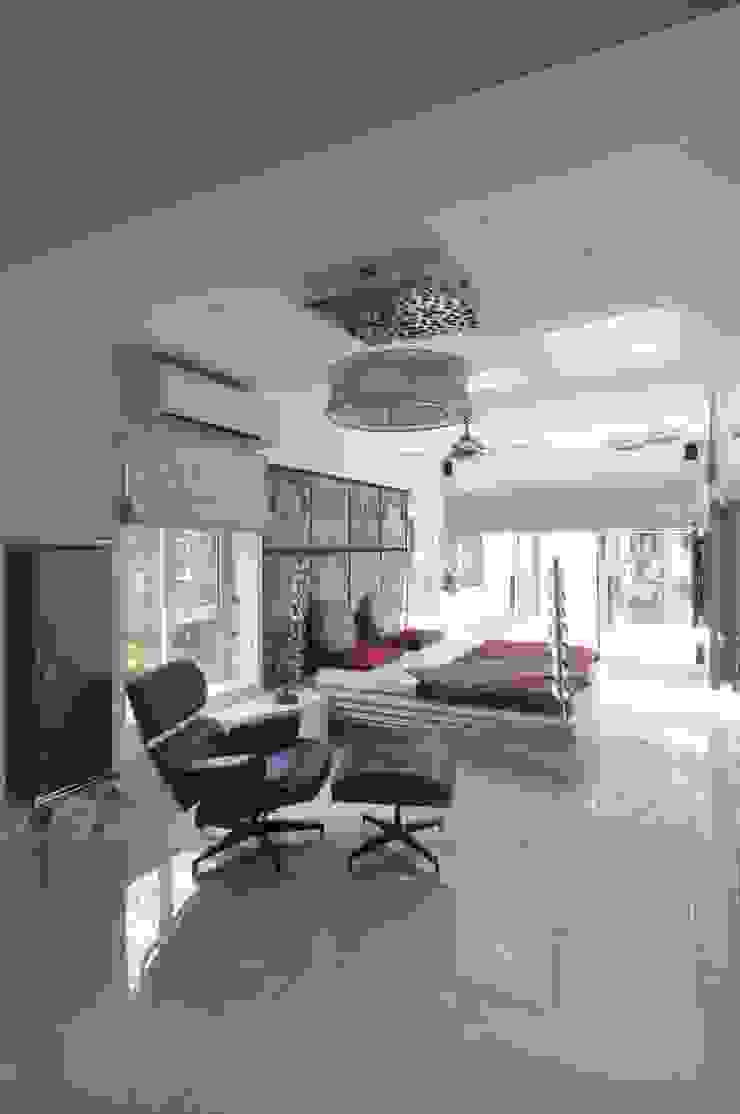 Site at Juhu, Mybeautifulife Mybeautifulife Modern style bedroom