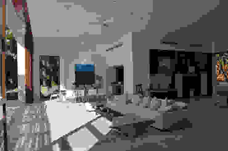 José Vigil Arquitectos Modern Living Room