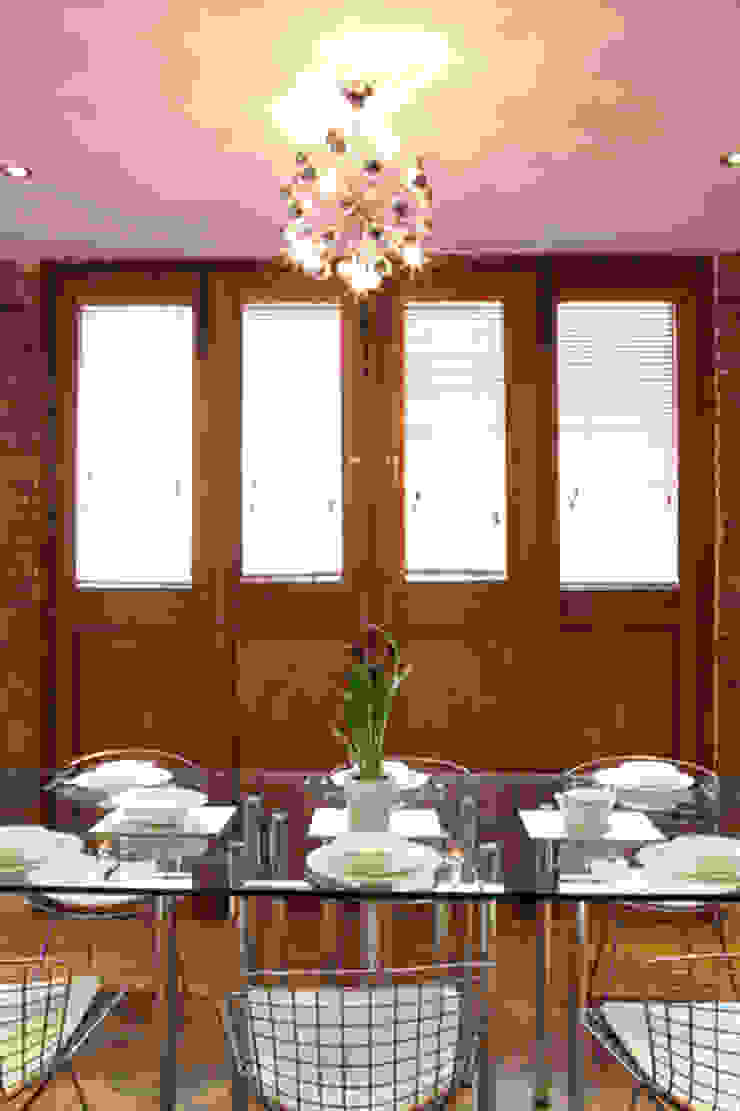 Mews House Islington with roof terrace Quirke McNamara Industrial style dining room Brown
