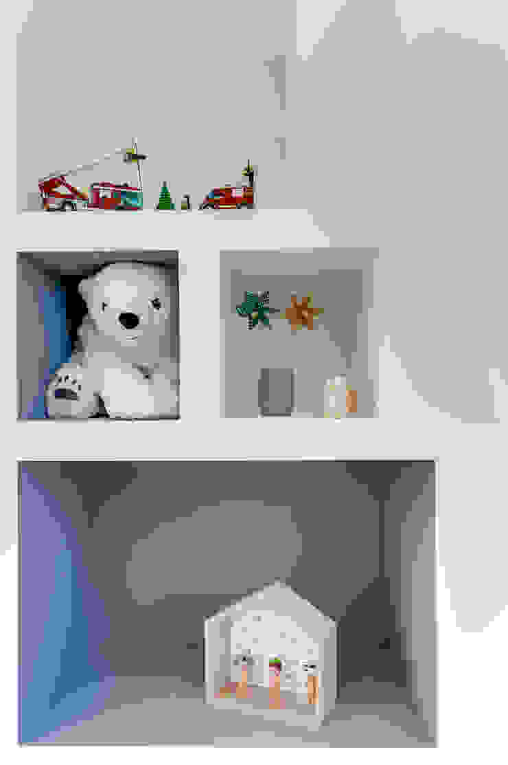 Transition Interior Design Modern nursery/kids room
