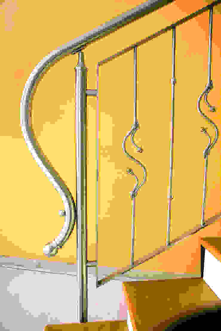 Costruzione Scale Tecno Metal Professional Welding Ingresso, Corridoio & Scale in stile moderno