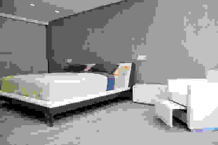PH 63C, TRIBU ESTUDIO CREATIVO TRIBU ESTUDIO CREATIVO Cuartos de estilo moderno