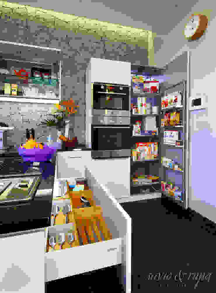 Kitchen Storage and Organizers Savio and Rupa Interior Concepts Kitchen Cabinets & shelves