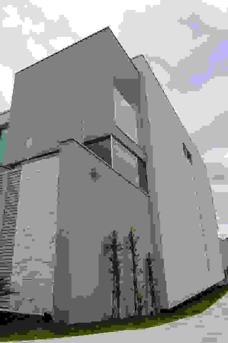 A/ZERO Arquitetura Case moderne