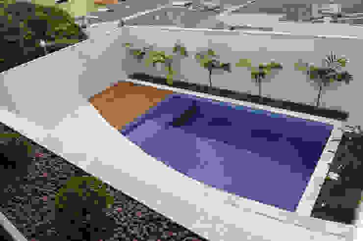 Residência AVS, A/ZERO Arquitetura A/ZERO Arquitetura Modern Pool