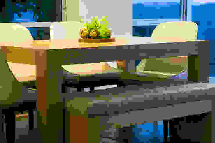 modern  by Cristina Cortés Diseño y Decoración , Modern Wood Wood effect 