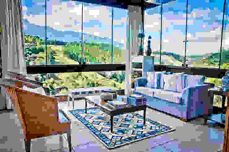 Casa na Serra . BB . Pedra Azul - ES, Carlos Eduardo de Lacerda Arquitetura e Planejamento Carlos Eduardo de Lacerda Arquitetura e Planejamento Salas de estilo rural
