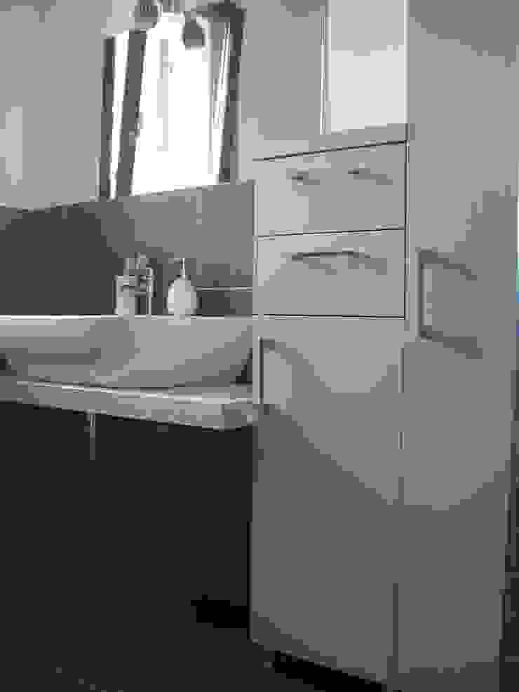 Realizzazioni Falegnameria Chiatti Modern bathroom