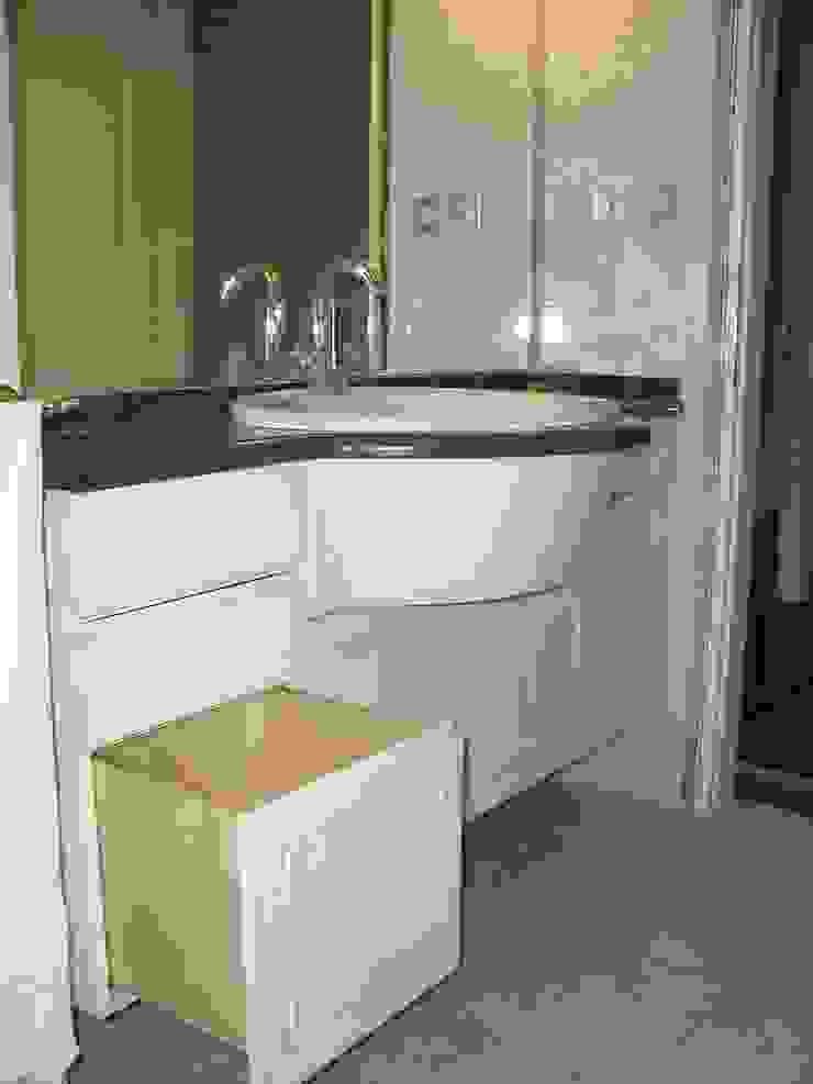 Realizzazioni Falegnameria Chiatti Modern bathroom
