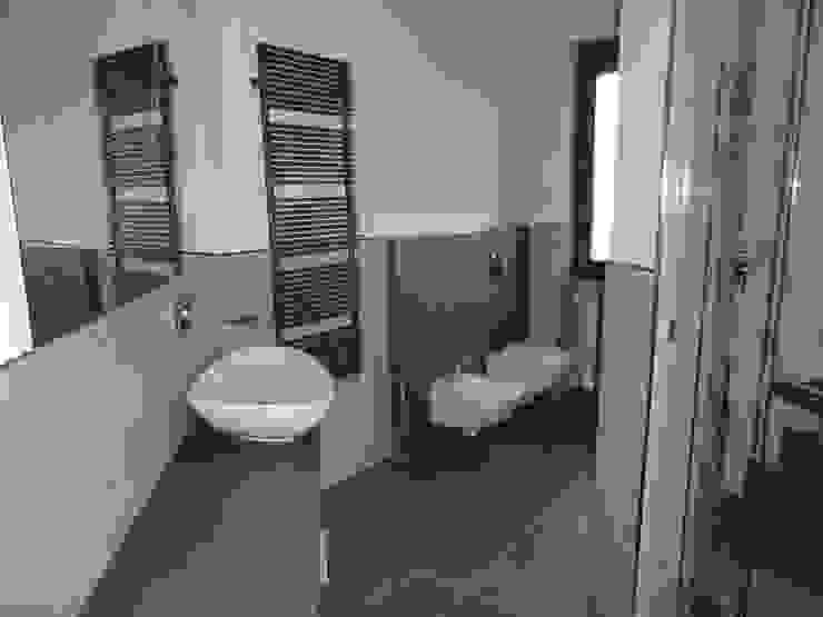 Realizzazioni BIANCO DENIS Ванна кімната