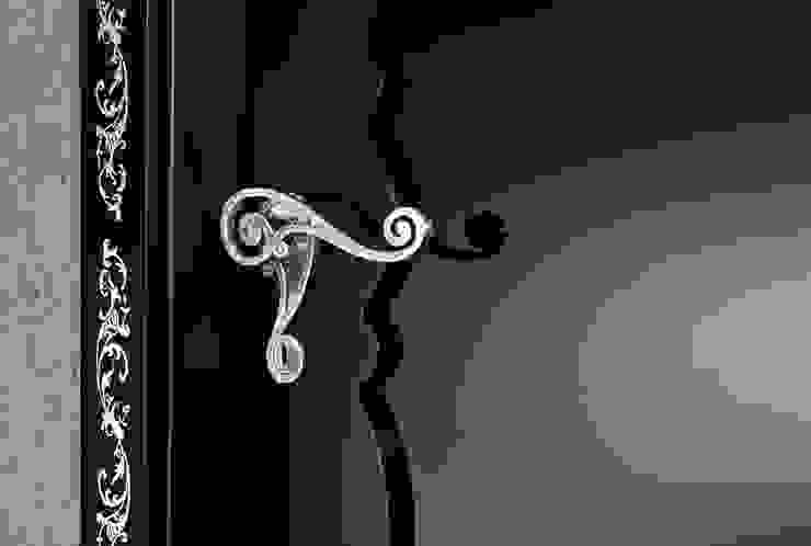 Ambienti Luxury Romagnoli Porte Finestre & Porte in stile moderno