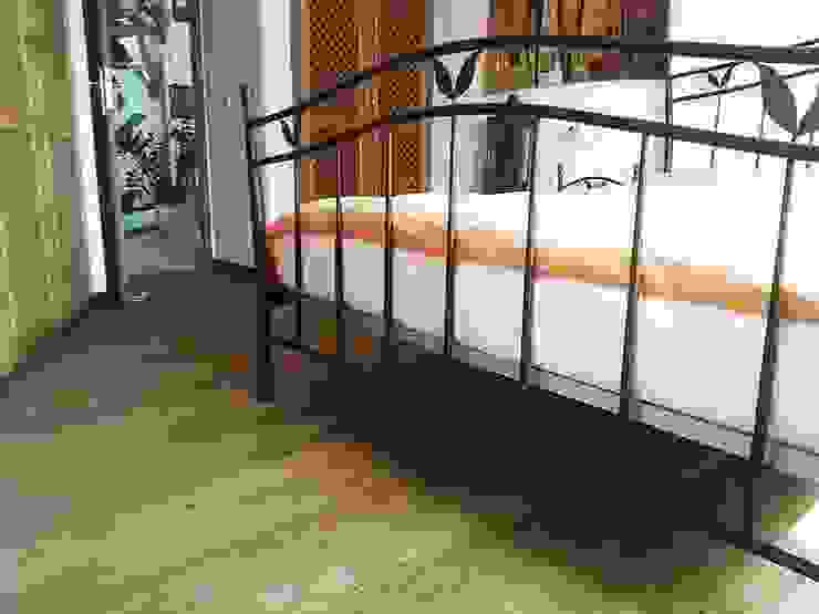 Remodelação / Renovação de Interiores Quartos rústicos por RenoBuild Algarve Rústico