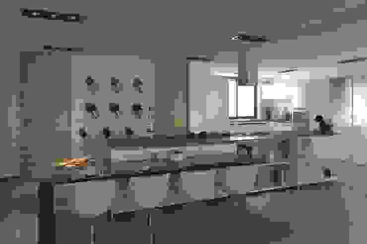 Cocina Raul Caballeria Arquitectos S.A.S Cocinas modernas Gris cocina,isla