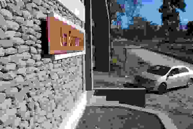 Acceso Terminado Casas rurales de Comma - Oficina de arquitectura Rural