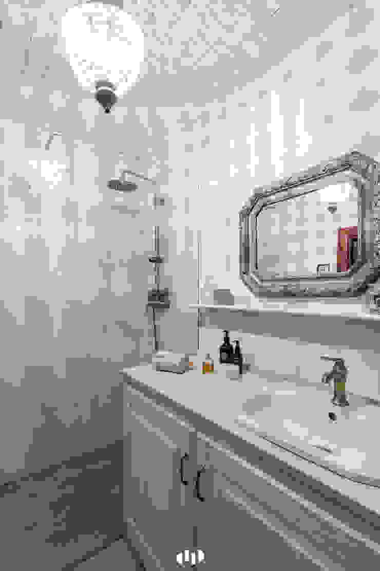 dziurdziaprojekt Eclectic style bathroom