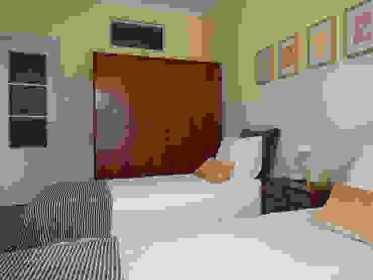 Eclectic style bedroom by MUDA Home Design Eclectic