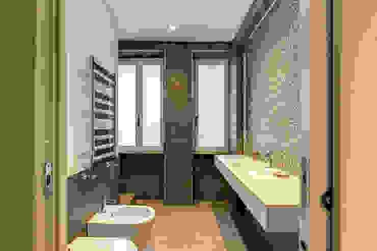 TRIESTE MOB ARCHITECTS Bagno moderno