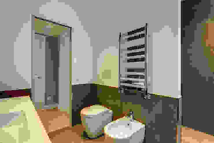 TRIESTE MOB ARCHITECTS Bagno moderno