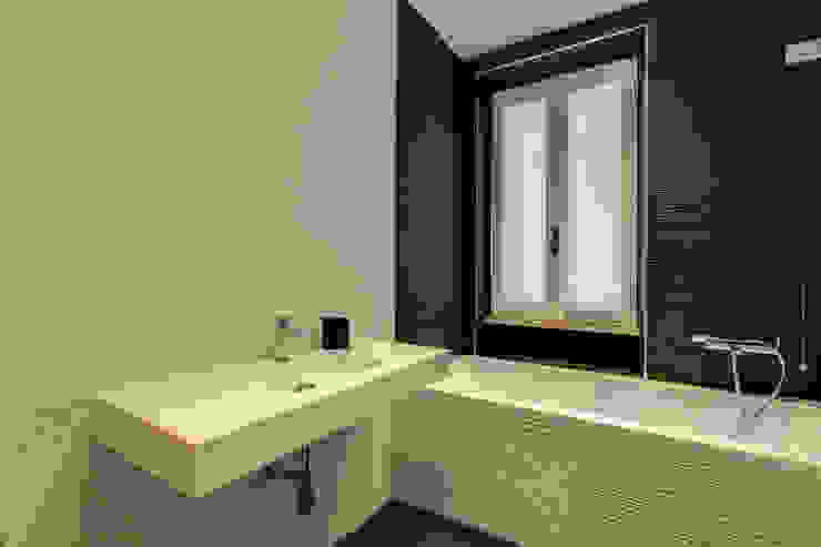 TRIESTE MOB ARCHITECTS Bagno moderno