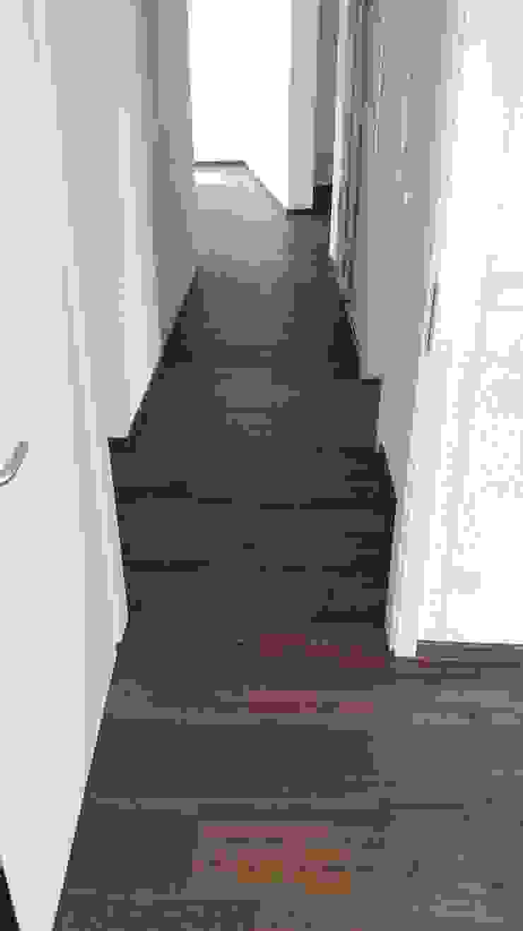 Project Bodenprofis Boden-Verlege-Betrieb G. Kimmel Modern corridor, hallway & stairs