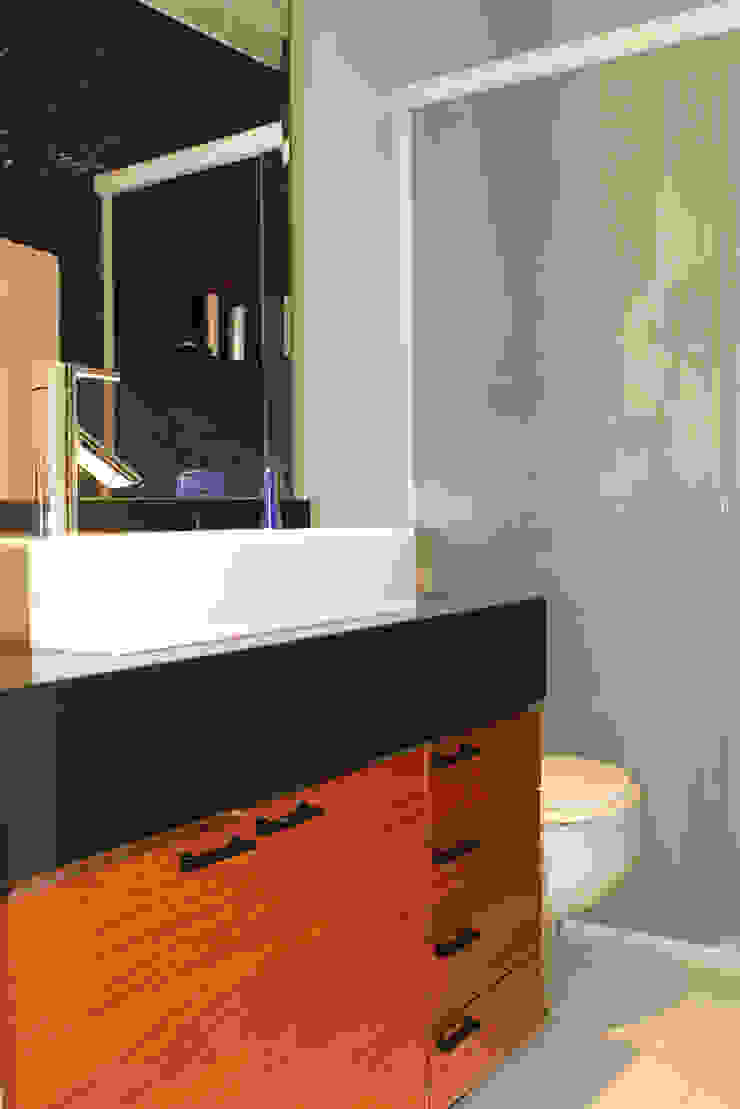 Julia Queima Arquitetura 모던스타일 욕실