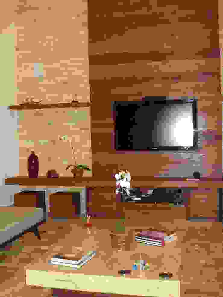 GEA Arquitetura Livings de estilo tropical