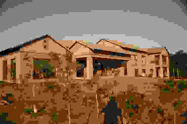 House at Ballito TJ Architects Casa rurale