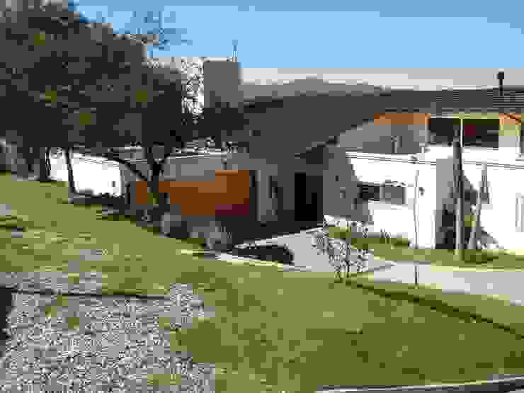 Casa Lago renziravelo Taman Modern
