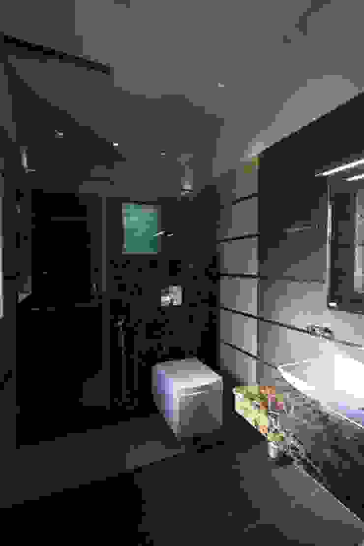 Toilet Ansari Architects Modern Bathroom