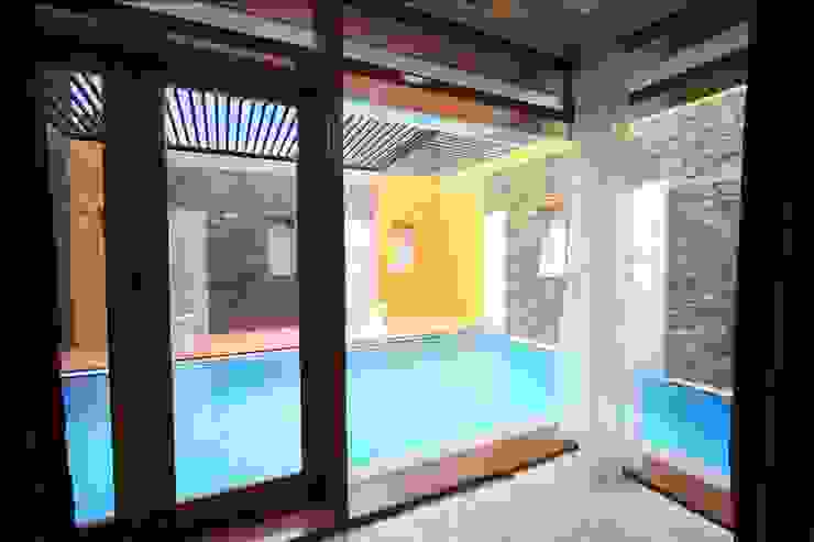 Water body Ansari Architects Modern Pool