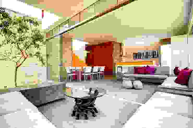 Casa Seta, Martin Dulanto Martin Dulanto Modern Living Room
