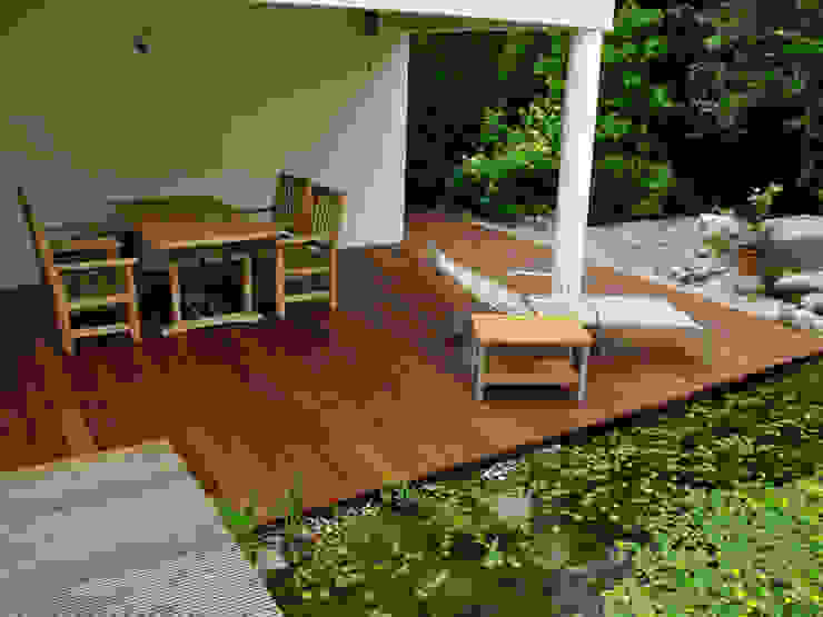 Ipe Terrassendielen 45 x 145 mm grob, Kahrs GmbH Kahrs GmbH Rustic style balcony, veranda & terrace Brown