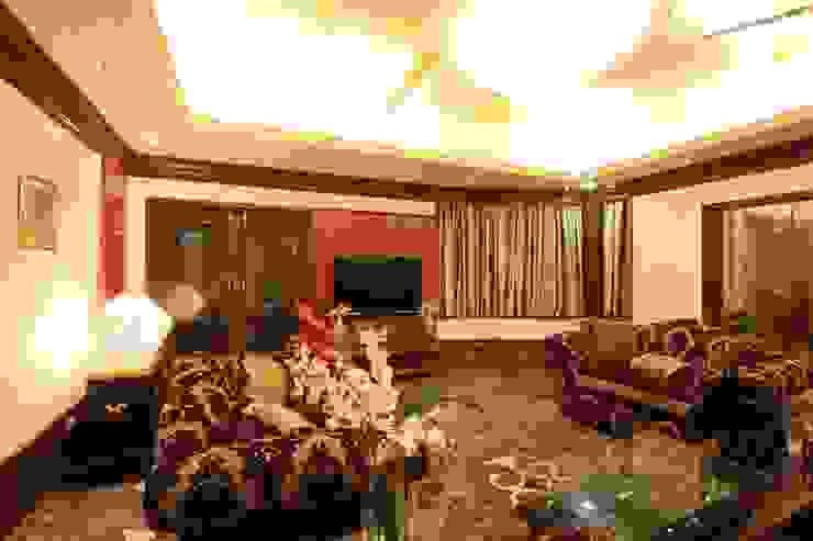 Ansari Architects Salon moderne