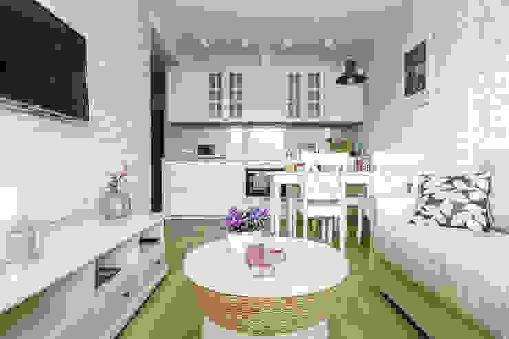 MIESZKANIE WAKACYJNE STYL PROWANSALSKI – AVIATOR – GDAŃSK, Anna Serafin Architektura Wnętrz Anna Serafin Architektura Wnętrz Mediterranean style living room