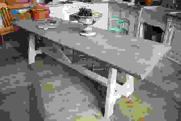 Tavoli, Porte del Passato Porte del Passato Cucina in stile rustico Legno massello