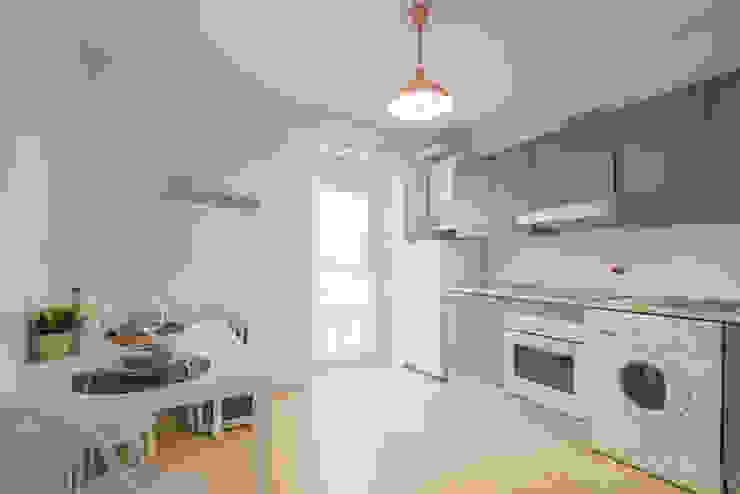 por jaione elizalde estilismo inmobiliario - home staging Escandinavo