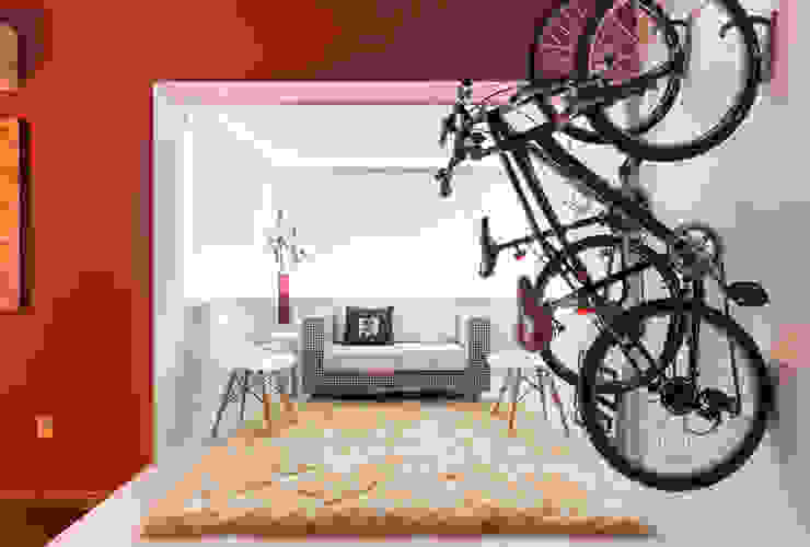 Johnny Thomsen Arquitetura e Design Балкон и терраса в стиле модерн