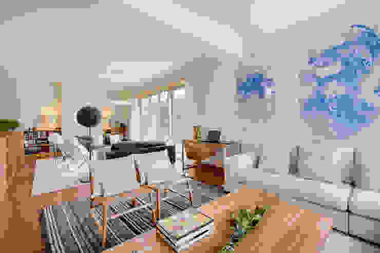 Casa em Leça da Palmeira Salas de estar ecléticas por ShiStudio Interior Design Eclético