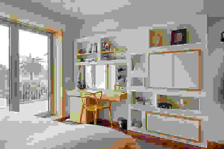 Casa em Leça da Palmeira Quartos ecléticos por ShiStudio Interior Design Eclético