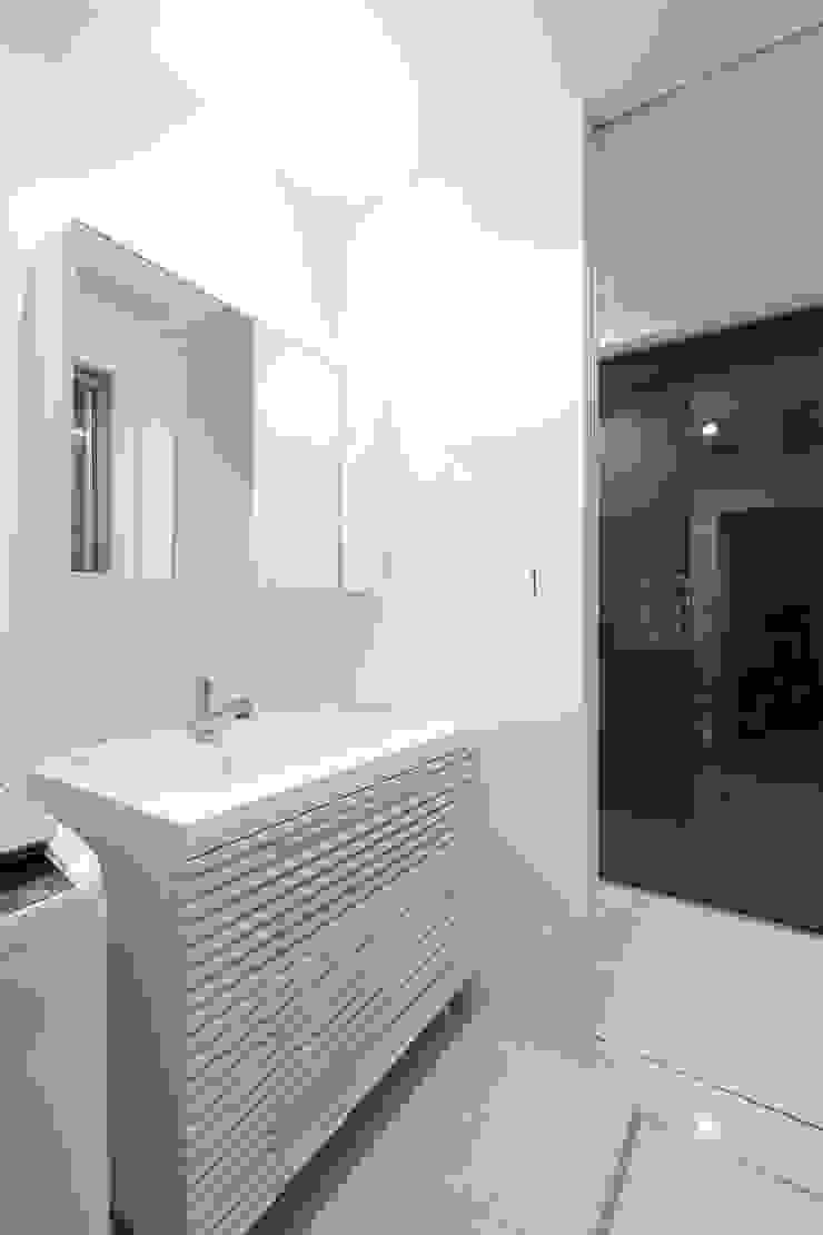 ホテルのようなお洒落でラグジュアリーな洗面所 1 Homify ホテルのようなお洒落でラグジュアリーな洗面所 1 Homify