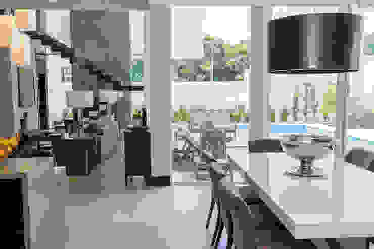 Marcelo Lopes Arquitetura Salle à manger moderne