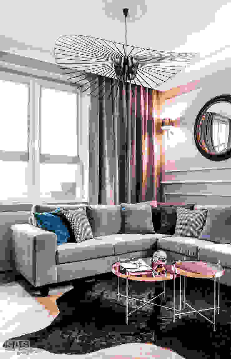 Mieszkanie w kamienicy, SAS SAS Eclectic style living room