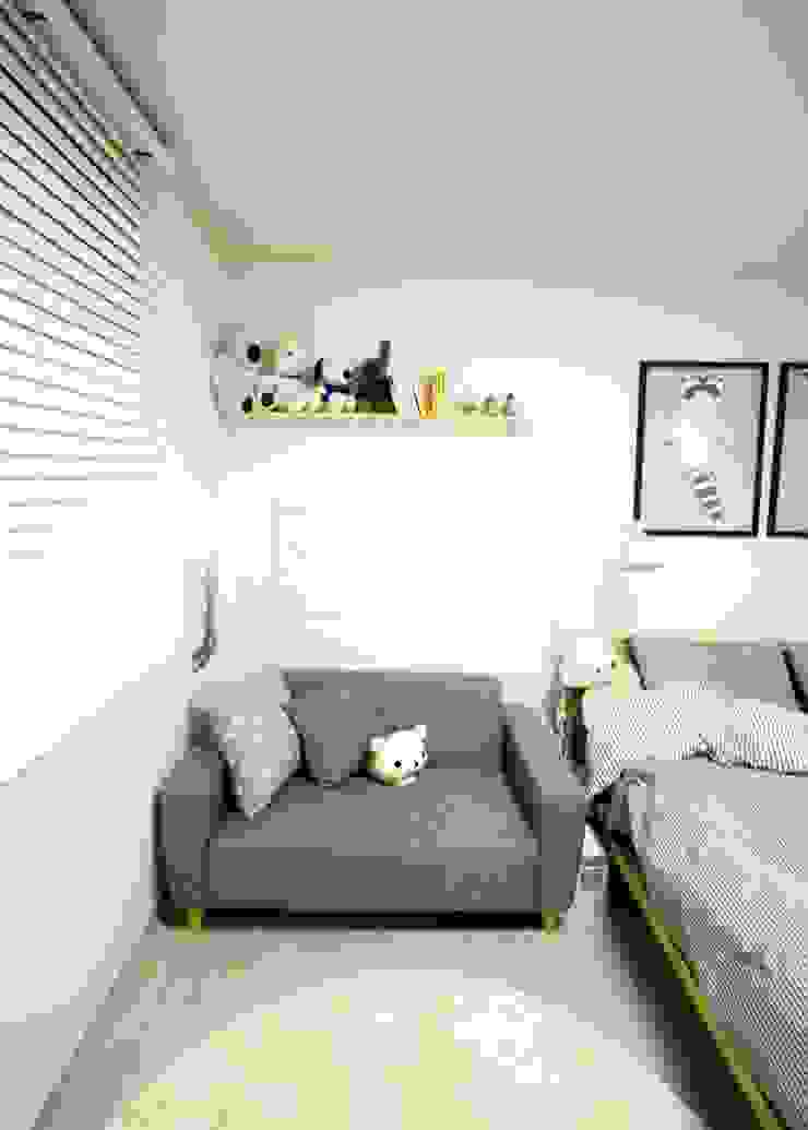 역삼동 투룸 싱글녀 홈스타일링 (Yeoksam homestyling) 모던스타일 침실 by homelatte 모던