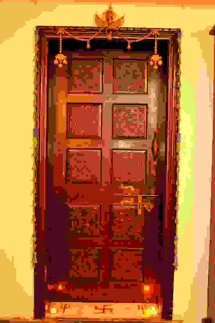 Dhiren Tharnani IMAGE N SHAPE Modern windows & doors